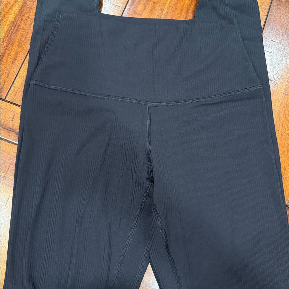 Lululemon Ribbed High Rise 25” - Picture 2 of 3
